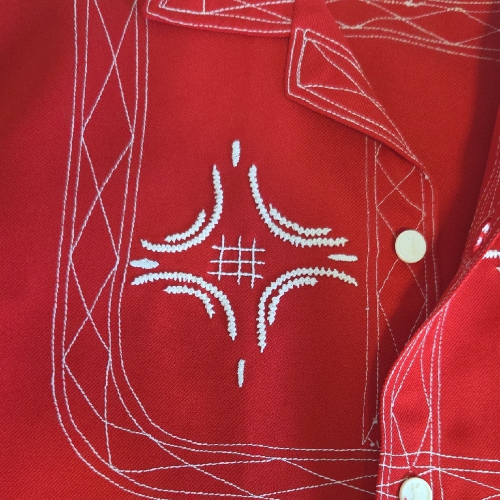 Red Embroidered Button-Front Tunic - Picture 4 of 5